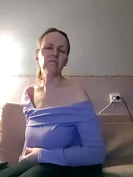 Evelina cute online show from March 5, 2025, 7:49 pm