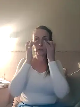 Evelina cute online show from September 22, 2025, 8:11 pm