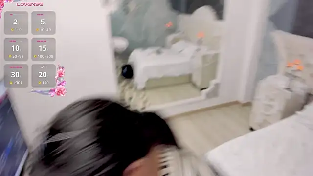 AmberGreyy  online show from October 10, 2025, 5:23 pm