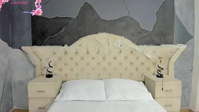 AmberGreyy  online show from October 14, 2025, 5:14 pm