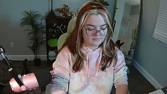 Snapshot of rodeobrii chatting on December 21, 2025, 3:24 am rodeobrii online show from December 21, 2025, 3:24 am