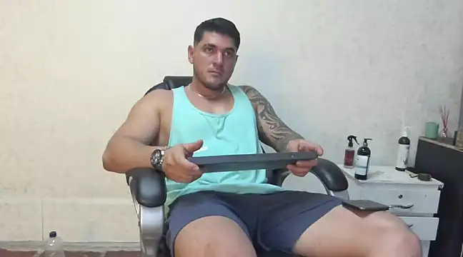 Snapshot of Teilor_Creed chatting on January 22, 2025, 5:59 pm Teilor Creed online show from January 22, 2025, 5:59 pm