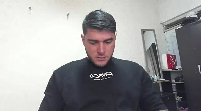 Snapshot of Teilor_Creed chatting on February 5, 2025, 7:53 pm Teilor Creed online show from February 5, 2025, 7:53 pm