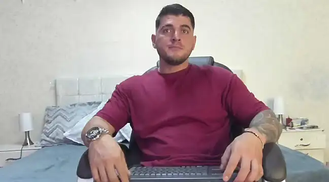 Snapshot of Teilor_Creed chatting on March 1, 2025, 7:15 pm Teilor Creed online show from March 1, 2025, 7:15 pm