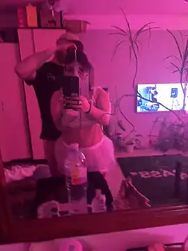 Snapshot of Big_Mini chatting on March 8, 2025, 1:06 am Big Mini online show from March 8, 2025, 1:06 am