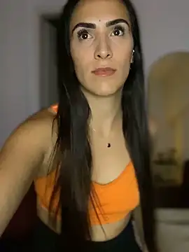 Snapshot of alessandra-a chatting on January 11, 2025, 5:31 am alessandra-a online show from January 11, 2025, 5:31 am