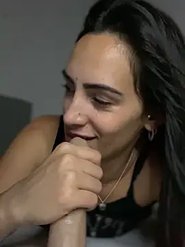 Snapshot of alessandra-a chatting on February 23, 2025, 10:20 pm alessandra-a online show from February 23, 2025, 10:20 pm