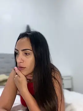 Snapshot of alessandra-a chatting on March 12, 2025, 9:13 pm alessandra-a online show from March 12, 2025, 9:13 pm