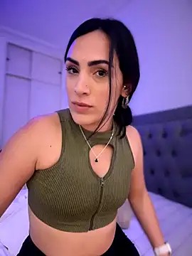 Snapshot of alessandra-a chatting on March 28, 2026, 2:33 am alessandra-a online show from March 28, 2026, 2:33 am
