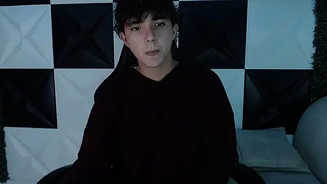 Dani cumboy online show from December 14, 2024, 2:56 am