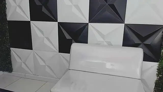 Dani cumboy online show from October 9, 2025, 2:59 pm