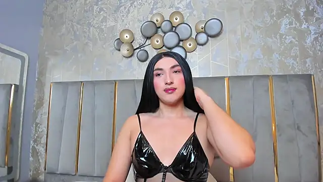 TomLondon  online show from February 11, 2025, 11:43 am