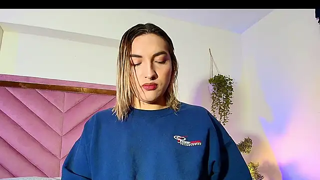 TomLondon  online show from September 29, 2025, 11:59 am