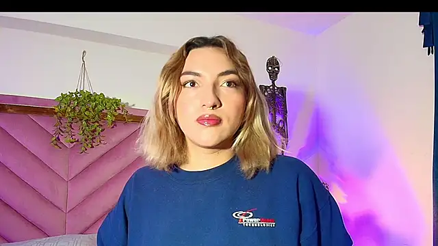 TomLondon  online show from October 8, 2025, 12:25 pm