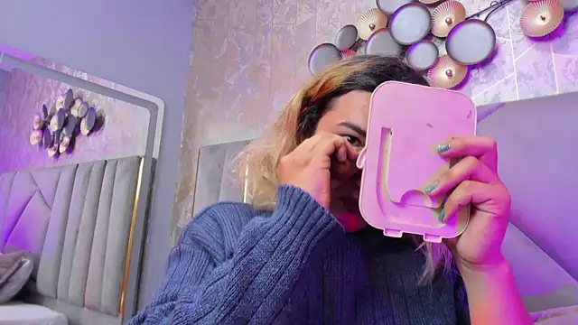 Snapshot of TomLondon_ chatting on January 8, 2026, 1:46 pm TomLondon online show from January 8, 2026, 1:46 pm