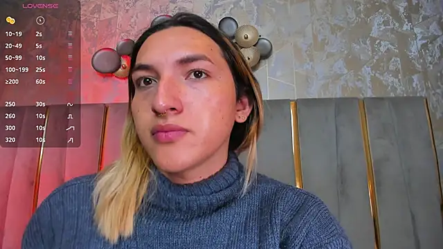 Snapshot of TomLondon_ chatting on February 20, 2026, 2:06 pm TomLondon online show from February 20, 2026, 2:06 pm