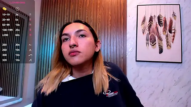 Snapshot of TomLondon_ chatting on February 26, 2026, 3:55 pm TomLondon online show from February 26, 2026, 3:55 pm