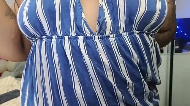 charlotte 077 online show from April 9, 2026, 2:55 am