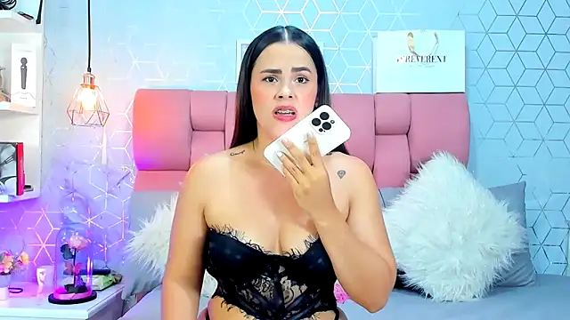 Snapshot of Zoebraham chatting on October 20, 2025, 9:26 pm Zoebraham online show from October 20, 2025, 9:26 pm