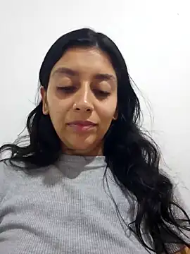 BrittanyDiaz online show from February 5, 2026, 7:07 pm