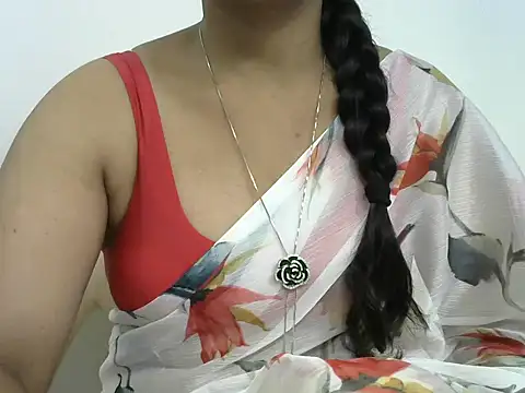 Snapshot of rashmika_reddy chatting on November 25, 2025, 5:24 pm rashmika reddy online show from November 25, 2025, 5:24 pm