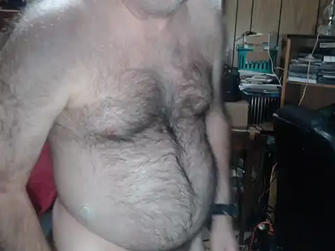 sohorneydad13 online show from April 11, 2026, 7:45 am