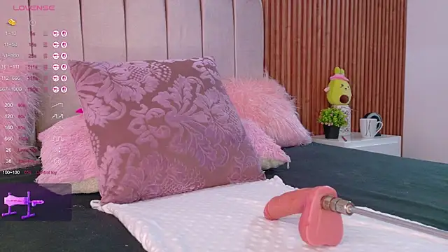 cristal subin69 online show from November 18, 2025, 12:20 pm