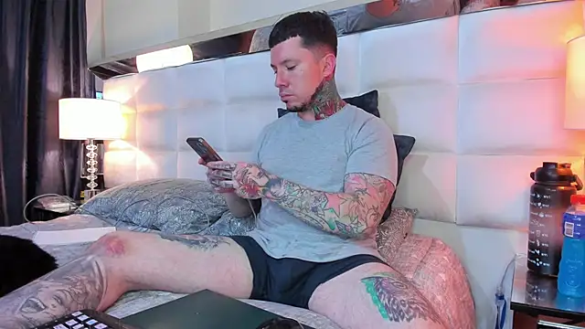 Adam tatto online show from October 24, 2025, 2:19 am