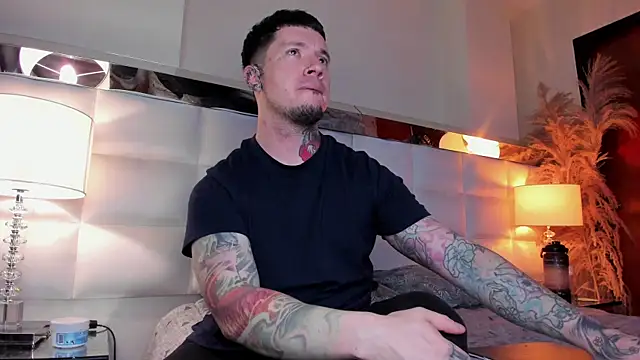 Adam tatto online show from November 13, 2025, 4:33 am