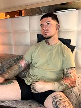 Adam tatto online show from November 14, 2025, 4:17 pm