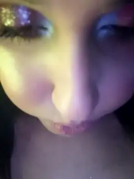 Snapshot of youka_tr chatting on February 23, 2026, 8:50 pm youka tr online show from February 23, 2026, 8:50 pm