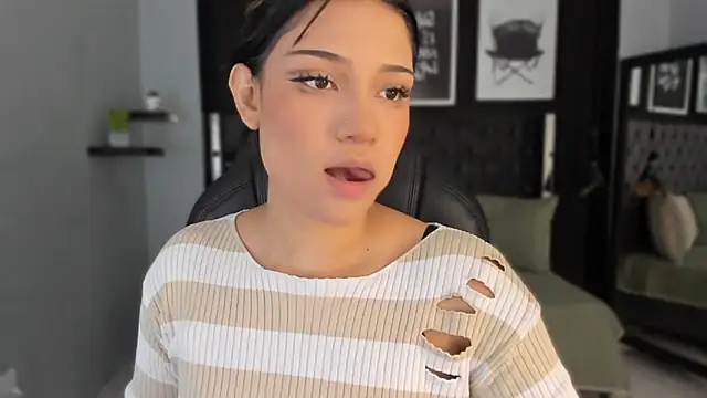 Snapshot of renee_shelby_ chatting on February 25, 2026, 7:45 pm renee shelby online show from February 25, 2026, 7:45 pm