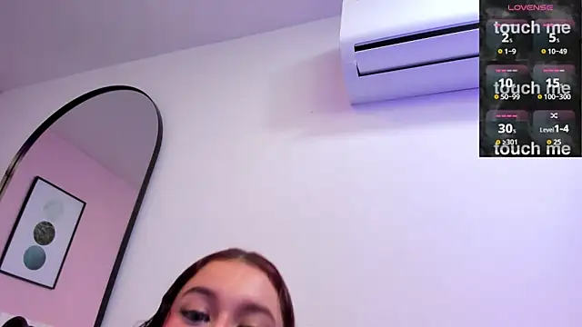 Anniee boobs online show from May 18, 2026, 3:35 am