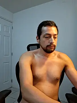 Snapshot of Andresarr93 chatting on September 9, 2025, 7:46 pm Andresarr93 online show from September 9, 2025, 7:46 pm