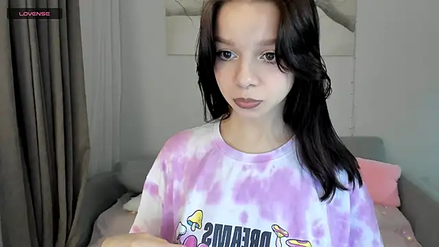 Snapshot of crystal_lilith chatting on January 18, 2026, 5:06 pm crystal lilith online show from January 18, 2026, 5:06 pm