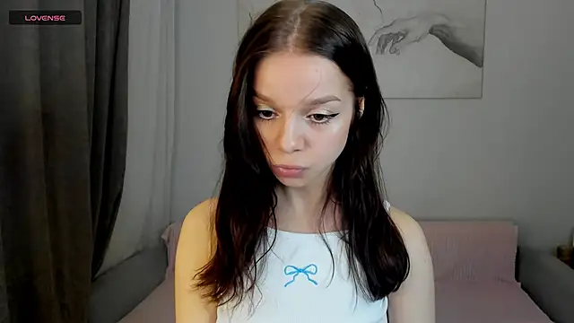 crystal lilith online show from May 28, 2026, 5:21 pm
