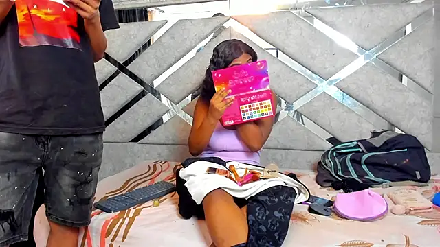 EvaxEmma online show from March 19, 2025, 1:29 pm