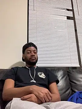 Snapshot of MrPresident_P chatting on March 1, 2026, 1:18 am MrPresident P online show from March 1, 2026, 1:18 am