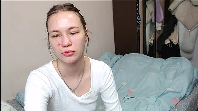 Snapshot of leila_bambi_ chatting on February 6, 2025, 10:26 am leila bambi online show from February 6, 2025, 10:26 am