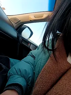 NIAN-er online show from December 21, 2025, 7:04 am