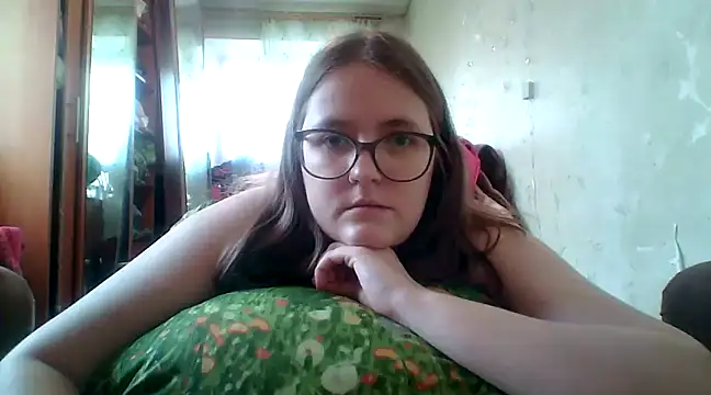 Snapshot of DesireMelissa chatting on February 7, 2025, 9:47 am DesireMelissa online show from February 7, 2025, 9:47 am