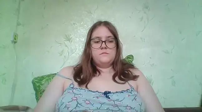 Snapshot of DesireMelissa chatting on February 15, 2025, 10:33 am DesireMelissa online show from February 15, 2025, 10:33 am