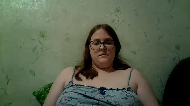 Snapshot of DesireMelissa chatting on February 19, 2025, 5:38 pm DesireMelissa online show from February 19, 2025, 5:38 pm