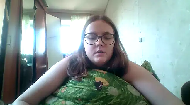 Snapshot of DesireMelissa chatting on February 28, 2025, 10:41 am DesireMelissa online show from February 28, 2025, 10:41 am