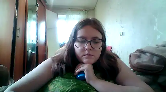 Snapshot of DesireMelissa chatting on March 3, 2025, 11:00 am DesireMelissa online show from March 3, 2025, 11:00 am