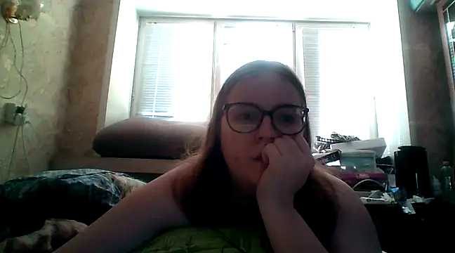 Snapshot of DesireMelissa chatting on March 7, 2025, 5:29 am DesireMelissa online show from March 7, 2025, 5:29 am