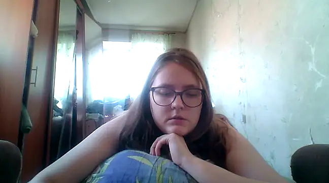 Snapshot of DesireMelissa chatting on March 19, 2025, 6:14 am DesireMelissa online show from March 19, 2025, 6:14 am