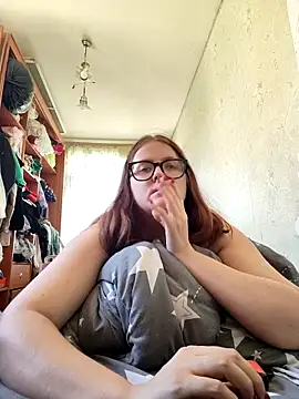 DesireMelissa online show from May 7, 2026, 7:36 am