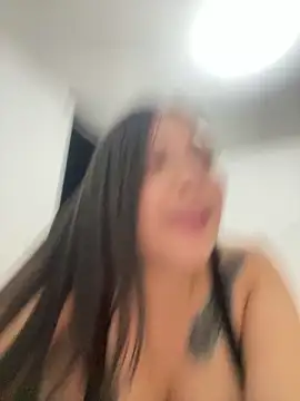 Snapshot of Latina_vanessa chatting on December 23, 2025, 2:31 am Latina vanessa online show from December 23, 2025, 2:31 am