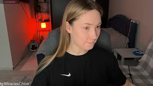 Snapshot of ChloeMillerMeow chatting on February 7, 2026, 5:22 am ChloeMillerMeow online show from February 7, 2026, 5:22 am